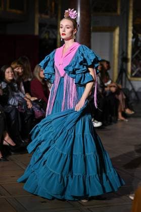 Amparo Pardal in International Flamenco Fashion Amparo Pardal design at the International Flamenco Fashion Week Madrid, (SIMOF) show, at the Wellington Hotel, on October 31, 2025 in Madrid, Spain Featuring: A model walks in a Amparo Pardal design at the International Flamenco Fashion Week Madrid, (SIMOF) show, at the Wellington Hotel, on October 31, 2025 in Madrid, Spain Where: Madrid, Spain When: 31 Oct 2025 Credit: Oscar Gonzalez WENN Madrid Spain Copyright: xOscarxGonzalez WENNx wenn40755294 OFA ZOJx wenn40755294