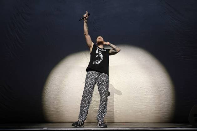 31 10 2025, Nils Wehowsky aka Finch, Rapper, in concert live at the Uber Arena, Berlin, Hip Hop, Berlin