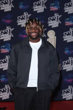 Myles Smith at the photocall of the 27th NRJ Music Awards at the Palais des Festivals in Cannes, France, on October 31, 2025 Dominique Jacovides Bestimage 27th NRJ Music Awards in Cannes, France, on October 31, 2025 Cannes France  Copyright: xDOMINIQUExJACOVIDESx xBESTIMAGExDOMINIQUExJACOVIDESx xBESTIMAGEx