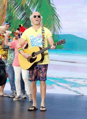 October 31 2025 Peter Alexander on Today Show Halloween Celebration at Rockeffer Plaza in New York. October 31, 2025 Copyright: xRW Mediapunchx