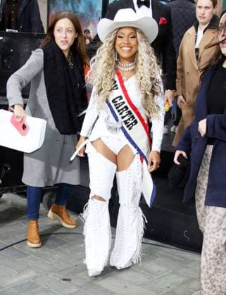 October 31 2025 Sheinelle Jones on Today Show Halloween Celebration at Rockeffer Plaza in New York. October 31, 2025 Copyright: xRW Mediapunchx