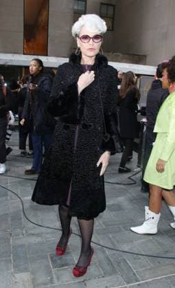 October 31 2025 Savannah Guthrie on Today Show Halloween Celebration at Rockeffer Plaza in New York. October 31, 2025 Copyright: xRW Mediapunchx