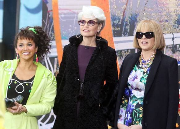 October 31 2025 Laura Jarrett, Savannah Guthrie and Jenna Bush Hager on Today Show Halloween Celebration at Rockeffer Plaza in New York. October 31, 2025 Copyright: xRW Mediapunchx