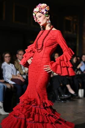 International Flamenco Fashion Week Madrid, (SIMOF) in Madrid - 31 Oct 2025 A model walks in a Angela Isa design at the International Flamenco Fashion Week Madrid, (SIMOF) show, at the Wellington Hotel in Madrid. Madrid Spain Copyright: xAtilanoxGarciax xSOPAxImagesx FOTO54275
