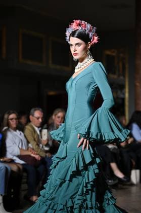 International Flamenco Fashion Week Madrid, (SIMOF) A model walks in a Angela Isa design at the International Flamenco Fashion Week Madrid, (SIMOF) show, at the Wellington Hotel, on October 31, 2025 in Madrid, Spain Copyright: xx FOTO54287