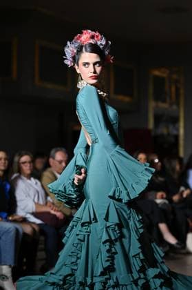 International Flamenco Fashion Week Madrid, (SIMOF) in Madrid - 31 Oct 2025 A model walks in a Angela Isa design at the International Flamenco Fashion Week Madrid, (SIMOF) show, at the Wellington Hotel in Madrid. Madrid Spain Copyright: xAtilanoxGarciax xSOPAxImagesx FOTO54288