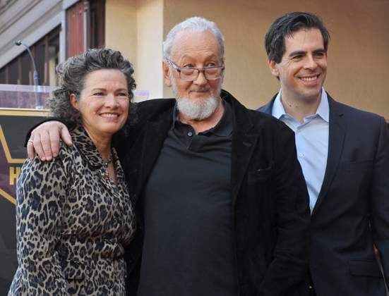 American actor and director Robert Englund (C), who is best known for his portrayal of the villainous Freddie Krueger is joined by actors Heather Langenkamp (L) and Eli Roth during an unveiling ceremony honoring him with the 2, 826th star on the Hollywood Walk of Fame in Los Angeles on Friday, October 31, 2025.  LAP2025103124 JIMxRUYMEN