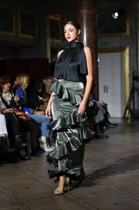 International Flamenco Fashion Week Madrid, (SIMOF) in Madrid - 31 Oct 2025 A model walks in a Inma Benicio design at the International Flamenco Fashion Week Madrid, (SIMOF) show, at the Wellington Hotel in Madrid. Madrid Spain Copyright: xAtilanoxGarciax xSOPAxImagesx FOTO54404