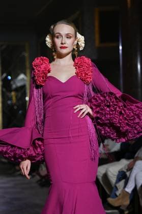 International Flamenco Fashion Week Madrid, (SIMOF) in Madrid - 31 Oct 2025 A model walks in a Inma Benicio design at the International Flamenco Fashion Week Madrid, (SIMOF) show, at the Wellington Hotel in Madrid. Madrid Spain Copyright: xAtilanoxGarciax xSOPAxImagesx FOTO54434