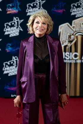 PEOPLE : NRJ Music Awards - Cannes 31 10 25 Amanda Lear attends the 27th NRJ Music Awards on October 31, 2025 in Cannes, France. Photo by Sandrine Thesillat PsNewZ  Copyright: xSandrinexTHESILLATx
