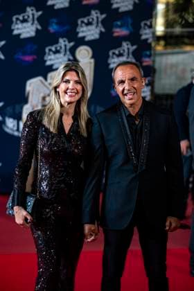 PEOPLE : NRJ Music Awards - Cannes 31 10 25 Tina Grigoriou and Nikos Aliagas attend the 27th NRJ Music Awards on October 31, 2025 in Cannes, France. Photo by Sandrine Thesillat PsNewZ  Copyright: xSandrinexTHESILLATx