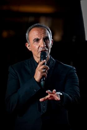 PEOPLE : NRJ Music Awards - Cannes 31 10 25 Nikos Aliagas attends the 27th NRJ Music Awards on October 31, 2025 in Cannes, France. Photo by Sandrine Thesillat PsNewZ  Copyright: xSandrinexTHESILLATx