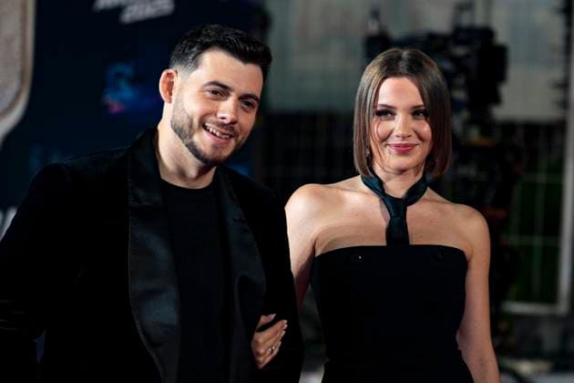 PEOPLE : NRJ Music Awards - Cannes 31 10 25 Jeck and Carla attends the 27th NRJ Music Awards on October 31, 2025 in Cannes, France. Photo by Sandrine Thesillat PsNewZ  Copyright: xSandrinexTHESILLATx