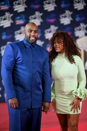 27th NRJ Music Awards Photocall Cannes..FC Teddy Riner and his wife Luthna Plocus attends the Photocall during the 27th NRJ Music Awards on October 31, 2025 in Cannes, France. Photo by Franck Castel ABACAPRESS.COM Cannes France  Copyright: xCastelxFranck ABACAx