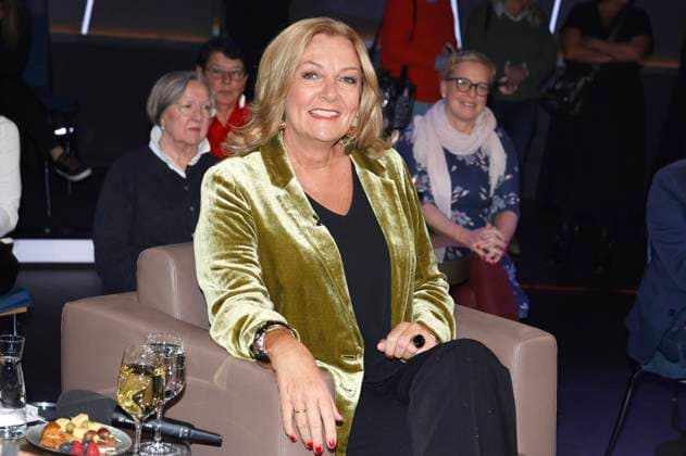 Bettina Tietjen at the recording of the NDR Talk Show in the NDR television studio Lokstedt Hamburg, 29 10 2025 Foto:xH.xHartmannx xFuturexImagex ndr_talk2910_5037