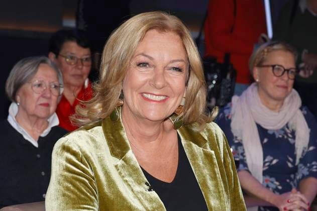Bettina Tietjen at the recording of the NDR Talk Show in the NDR television studio Lokstedt Hamburg, 29 10 2025 Foto:xH.xHartmannx xFuturexImagex ndr_talk2910_5042