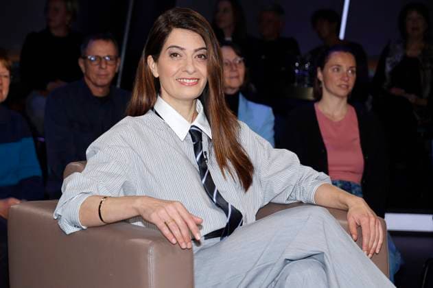Linda Zervakis at the recording of the NDR Talk Show at the NDR television studio in Lokstedt Hamburg, 29 10 2025 Foto:xH.xHartmannx xFuturexImagex ndr_talk2910_5047