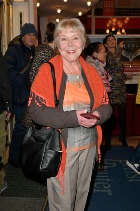 Margot Rothweiler at the premiere of the play Carmen darf nicht platzen at the Komödie am Kurfürstendamm in the Ernst Reuter Saal Berlin, 31 10 2025 Foto:xM.xBehrensx xFuturexImagex carmen_prem_5017