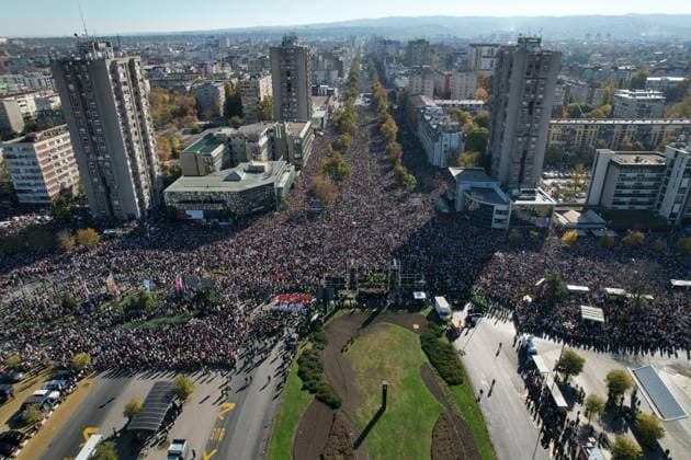 Thousands honor victims of train station collapse on 1st anniversary in Serbia NOVI SAD, SERBIA – NOVEMBER 1: An aerial view of thousands gather to commemorate the 16 people who lost their lives in the train station accident on November 1, 2024, when a concrete canopy collapsed, and to protest against the government in Novi Sad, Serbia on November 1, 2025. Amir Hamzagic Anadolu Novi Sad Serbia. Editorial use only. Please get in touch for any other usage.  Copyright: x2025xAnadoluxAmirxHamzagicx