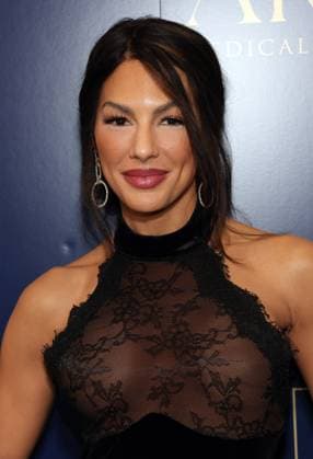 11 November 2025 - Los Angeles, California - Amanza Smith. ARTISA Medical Grade Skincare Launch Party held at The Grotto. Los Angeles USA - ZUMAa123 20251101_zaa_a123_002 Copyright: xADx