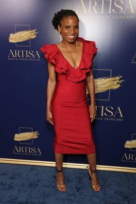 11 November 2025 - Los Angeles, California - Angelique Bates. ARTISA Medical Grade Skincare Launch Party held at The Grotto. Los Angeles USA - ZUMAa123 20251101_zaa_a123_010 Copyright: xADx