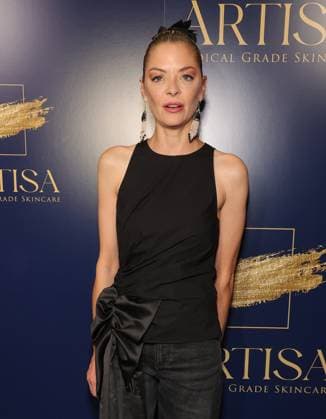 11 November 2025 - Los Angeles, California - Jaime King. ARTISA Medical Grade Skincare Launch Party held at The Grotto. Los Angeles USA - ZUMAa123 20251101_zaa_a123_014 Copyright: xADx
