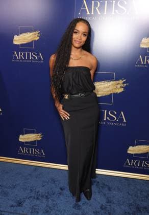 11 November 2025 - Los Angeles, California - Rachel Lindsay. ARTISA Medical Grade Skincare Launch Party held at The Grotto. Los Angeles USA - ZUMAa123 20251101_zaa_a123_019 Copyright: xADx
