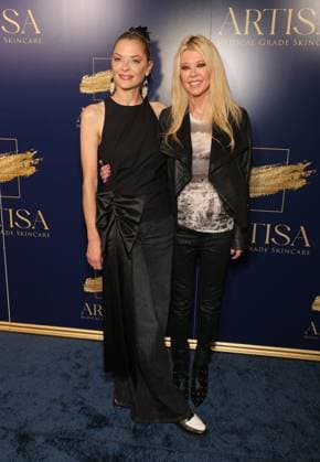 11 November 2025 - Los Angeles, California - Jaime King, Tara Reid. ARTISA Medical Grade Skincare Launch Party held at The Grotto. Los Angeles USA - ZUMAa123 20251101_zaa_a123_020 Copyright: xADx