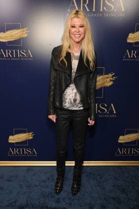 11 November 2025 - Los Angeles, California - Tara Reid. ARTISA Medical Grade Skincare Launch Party held at The Grotto. Los Angeles USA - ZUMAa123 20251101_zaa_a123_043 Copyright: xADx