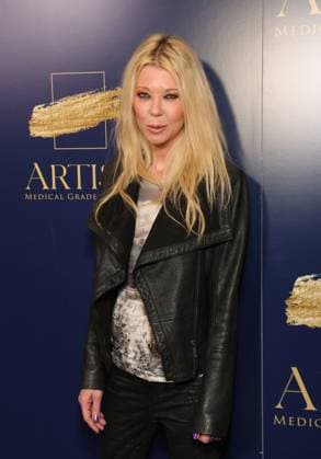 11 November 2025 - Los Angeles, California - Tara Reid. ARTISA Medical Grade Skincare Launch Party held at The Grotto. Los Angeles USA - ZUMAa123 20251101_zaa_a123_044 Copyright: xADx