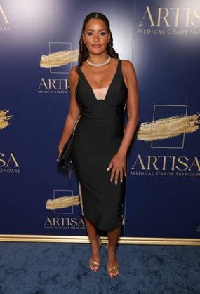 11 November 2025 - Los Angeles, California - Claudia Jordan. ARTISA Medical Grade Skincare Launch Party held at The Grotto. Los Angeles USA - ZUMAa123 20251101_zaa_a123_056 Copyright: xADx