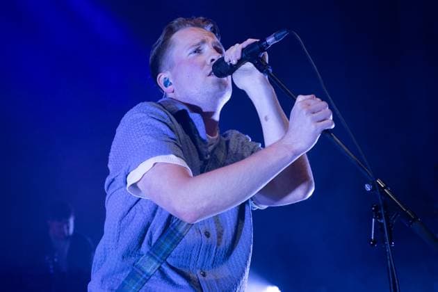 Tide Lines Performs at O2 Shepherd s Bush Empire, London Lead singer Robert Robertson of Scottish folk pop band Tide Lines performs at O2 Shepherd s Bush Empire, London, England, UK on Saturday 1 November 2025., Credit:Justin Ng Avalon UK, England, London, O2 Shepherd s Bush Empire  Copyright: xJustinxNgx xAvalonx 1049737515