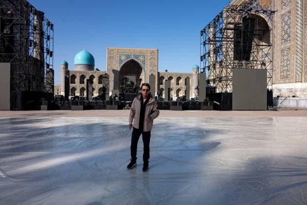 Jean-Michel Jarre At Concert on Registan Square - Samarkand Jean-Michel Jarre seen prior to his concert on the famous Registan Square, as Samarkand hosts the 43rd UNESCO General Conference, a historic gathering of all member states outside Paris for the first time in 40 years, in Samarkand, Uzbekistan, on November 1st, 2025. Photo by Ammar Abd Rabbo ABACAPRESS.COM Samarkand Uzbekistan  Copyright: xAbdxRabboxAmmar ABACAx