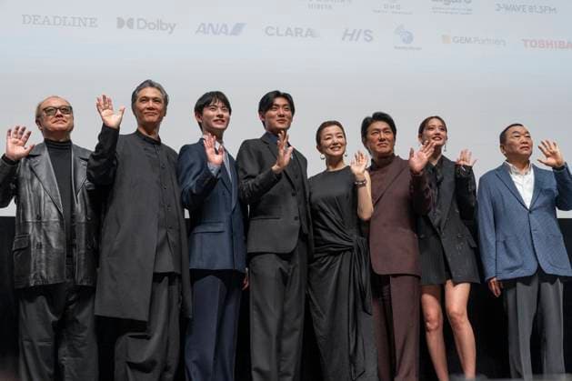 (L-R) Jun Akiyama (Director), Masaya Kato (actor), Kentaro Maeda (actor), Takaya Matsutani (actor), Kyoka Suzuki (actress), Katsunori Takahashi (actor), Hirona Yamazaki (actress), Toru Kenjyo (Executive Producer), November 1, 2025 - One Last Throw Japan premiere at the Tokyo International Film Festival in Tokyo, Japan. aflo_308935303
