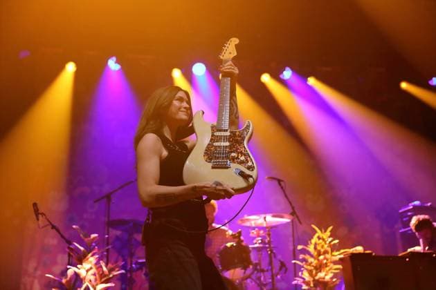 Rebecca Lovell from the band Larkin Poe at a concert at the Tempodrom in Berlin, November 1, 2025 Larkin Poe concert Berlin
