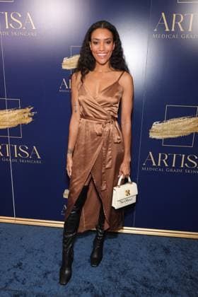 ARTISA Medical Grade Skincare Launch Party 11 November 2025 . Los Angeles, California - Annie Ilonzeh At ARTISA Medical Grade Skincare Launch Party held at The Grotto in Los Angeles., Credit:Sadou Faye Avalon United States, CA, Los Angeles, The Grotto  Copyright: xSadouxFayex xAvalonx 1049793058