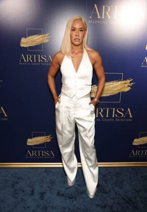 ARTISA Medical Grade Skincare Launch Party 11 November 2025 . Los Angeles, California - Sibley Scoles At ARTISA Medical Grade Skincare Launch Party held at The Grotto in Los Angeles., Credit:Sadou Faye Avalon United States, CA, Los Angeles, The Grotto  Copyright: xSadouxFayex xAvalonx 1049793111