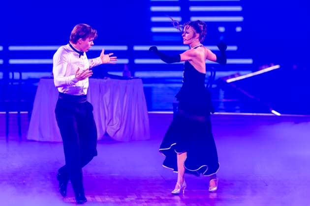 RTL-Tanzshow LetÂ s Dance RTL-Tanzshow LetÂ s Dance Live Tour in der WT Energiesysteme Arena Riesa Schwimm-Paralympicssieger Tasilo Engel und Patricija Ionel Riesa Sachsen Deutschland Daniel Wagner