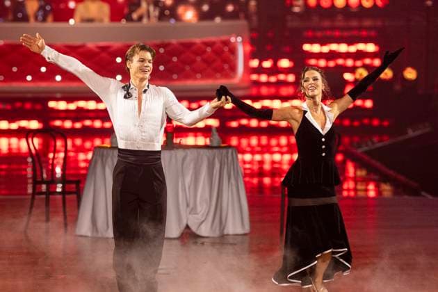 RTL dance show Lets Dance RTL dance show Lets Dance Live Tour in the WT Energiesysteme Arena Riesa Swimming Paralympic winner Tasilo Engel and Patricija Ionel Riesa Saxony Germany Daniel Wagner