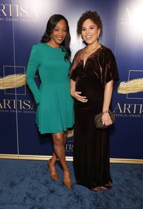 ARTISA Medical Grade Skincare Launch party at the Grotto in Dtla Featuring: Tiffany Haddish, Sonia Truesdale Where: Los Angeles, California, United States When: 02 Nov 2025 Credit: Faye s Vision Cover Images EDITORIAL USE ONLY. NOT FOR USE BY NEWSPAPERS BASED IN THE UK. Copyright: xx coverimg55235135