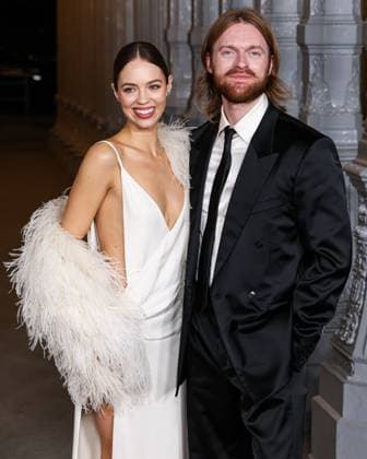 14th Annual LACMA Art + Film Gala 2025 Claudia Sulewski and boyfriend Finneas O Connell arrive at the 14th Annual LACMA (Los Angeles County Museum of Art) Art + Film Gala 2025 presented by Gucci held at the Los Angeles County Museum of Art in Museum Row, Miracle Mile, Los Angeles, California, United States. Los Angeles County Museum of Art, Museum Row, Miracle Mile, Los Angeles, California, USA California United States  Copyright: xImagexPressxAgencyx originalFilename: collin-14thannu251102_npGMB.jpg