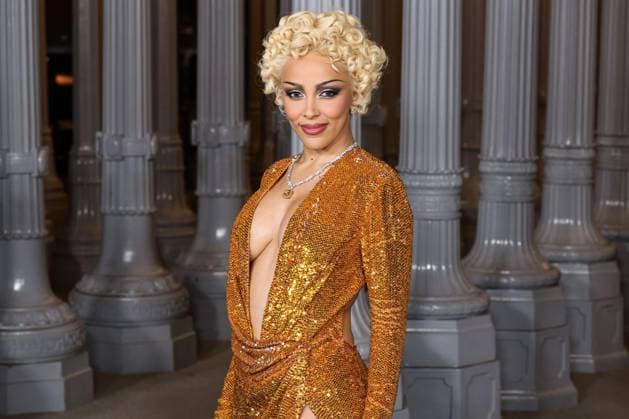 14th Annual LACMA Art + Film Gala 2025 Doja Cat (Amala Ratna Zandile Dlamini) wearing Gucci and Jacob & Co. High Jewelry arrives at the 14th Annual LACMA (Los Angeles County Museum of Art) Art + Film Gala 2025 presented by Gucci held at the Los Angeles County Museum of Art in Museum Row, Miracle Mile, Los Angeles, California, United States. Los Angeles County Museum of Art, Museum Row, Miracle Mile, Los Angeles, California, USA California United States  Copyright: xImagexPressxAgencyx originalFilename: collin-14thannu251102_npRgg.jpg