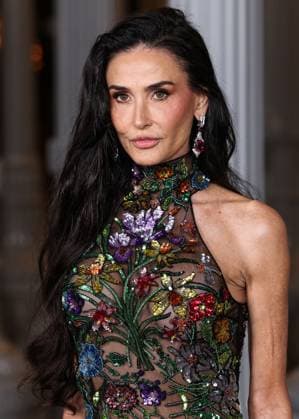 14th Annual LACMA Art + Film Gala 2025 Demi Moore wearing Gucci arrives at the 14th Annual LACMA (Los Angeles County Museum of Art) Art + Film Gala 2025 presented by Gucci held at the Los Angeles County Museum of Art in Museum Row, Miracle Mile, Los Angeles, California, United States. Los Angeles County Museum of Art, Museum Row, Miracle Mile, Los Angeles, California, USA California United States  Copyright: xImagexPressxAgencyx originalFilename: collin-14thannu251102_npZk8.jpg