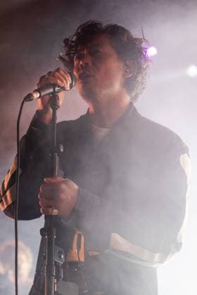 The Temper Trap Perform at Kentish Town Forum, London, UK Lead singer Dougy Mandagi of Australian indie rock band The Temper Trap performs at Kentish Town Forum, London, England, UK on Sunday 02 November 2025., Credit:Justin Ng Avalon UK, England, London, Kentish Town Forum  Copyright: xJustinxNgx xAvalonx 1049980924