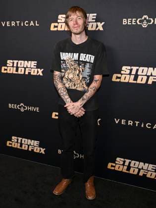November 2, 2025, Beverly Hills, California, USA: Director of Photography CHUK OWENS attends Stone Cold Fox Los Angeles Red Carpet Premiere. Beverly Hills USA - ZUMAb173 20251102_aap_b173_055 Copyright: xBillyxBennightx