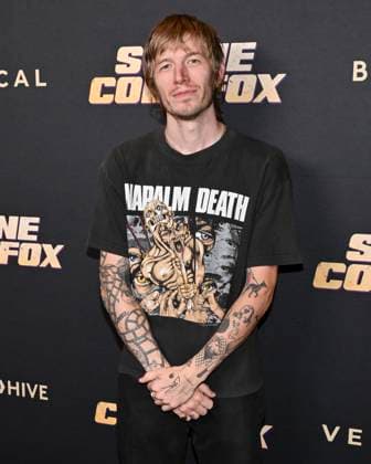 November 2, 2025, Beverly Hills, California, USA: Director of Photography CHUK OWENS attends Stone Cold Fox Los Angeles Red Carpet Premiere. Beverly Hills USA - ZUMAb173 20251102_aap_b173_071 Copyright: xBillyxBennightx