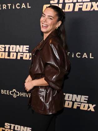 November 2, 2025, Beverly Hills, California, USA: Chilean actress and model LORENZA IZZO attends Stone Cold Fox Los Angeles Red Carpet Premiere. Beverly Hills USA - ZUMAb173 20251102_aap_b173_100 Copyright: xBillyxBennightx