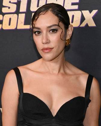 November 2, 2025, Beverly Hills, California, USA: MISHEL PRADA attends Stone Cold Fox Los Angeles Red Carpet Premiere. Beverly Hills USA - ZUMAb173 20251102_aap_b173_104 Copyright: xBillyxBennightx