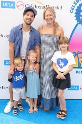 02 November 2025 - Los Angeles, California - Lincoln Kress, Nathan Kress, London Kress, Evie Kress ,Rosie Kress 25th Annual Party on the Pier Benefiting UCLA Mattel Children s Hospital held at Santa Monica Pier in Santa Monica. Santa Monica USA - ZUMAa123 20251102_zaa_a123_197 Copyright: xADx