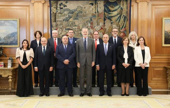 The King receives a representation of the Federation of Jewish Communities of Spain King Felipe VI receives in audience a representation of the Federation of Jewish Communities of Spain, in the Palace of La Zarzuela, on November 3, 2025, in Madrid Spain The Federation of Jewish Communities of Spain FCJE brings together the vast majority of communities and organizations of this confession and during the audience have informed the King of the current situation of Jewish communities in Spain 03 NOVEMBER 2025 Marta Ferná Espana  Copyright: xMartaxFernandezx 7073145